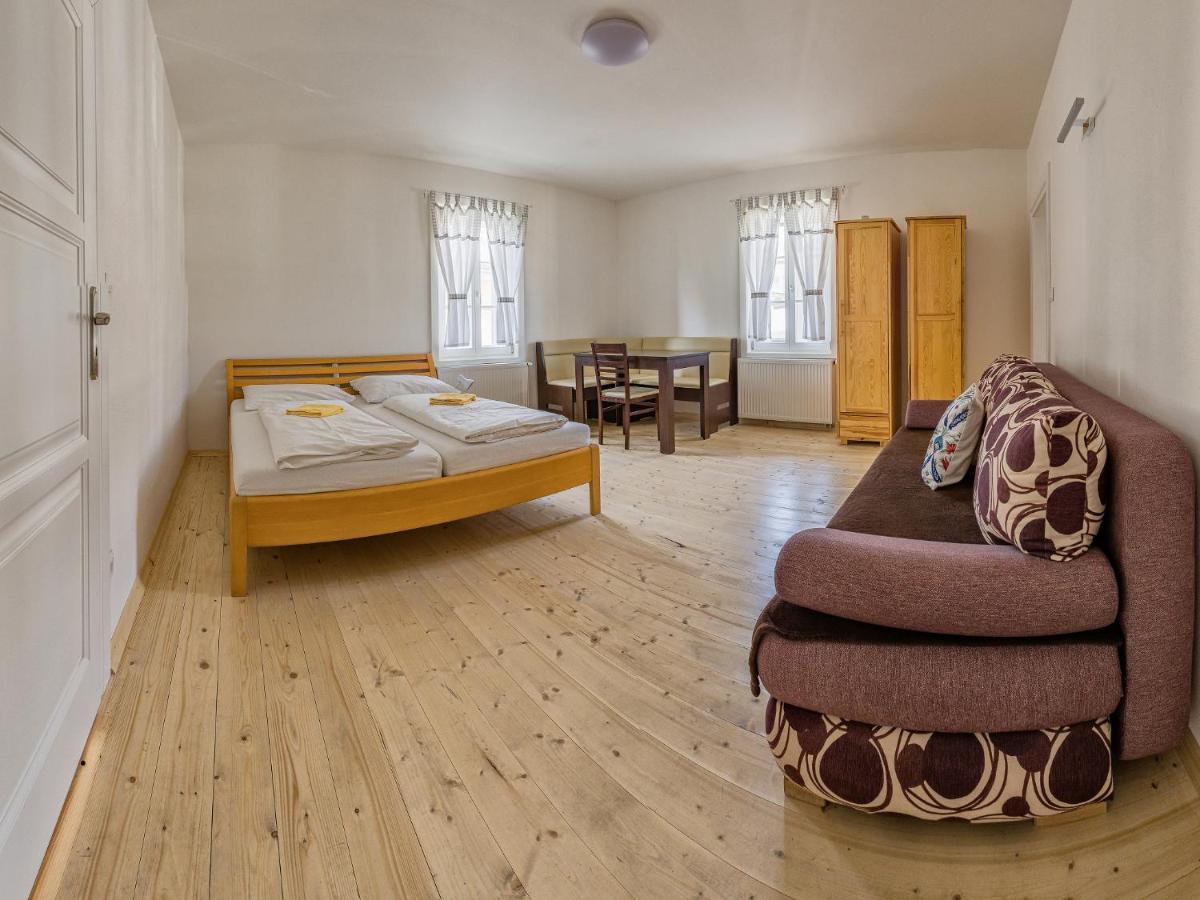 Svajciarsky Dom Guest House วิสโซเค ดาตรี ภายนอก รูปภาพ