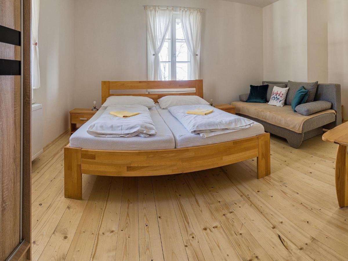 Svajciarsky Dom Guest House วิสโซเค ดาตรี ภายนอก รูปภาพ