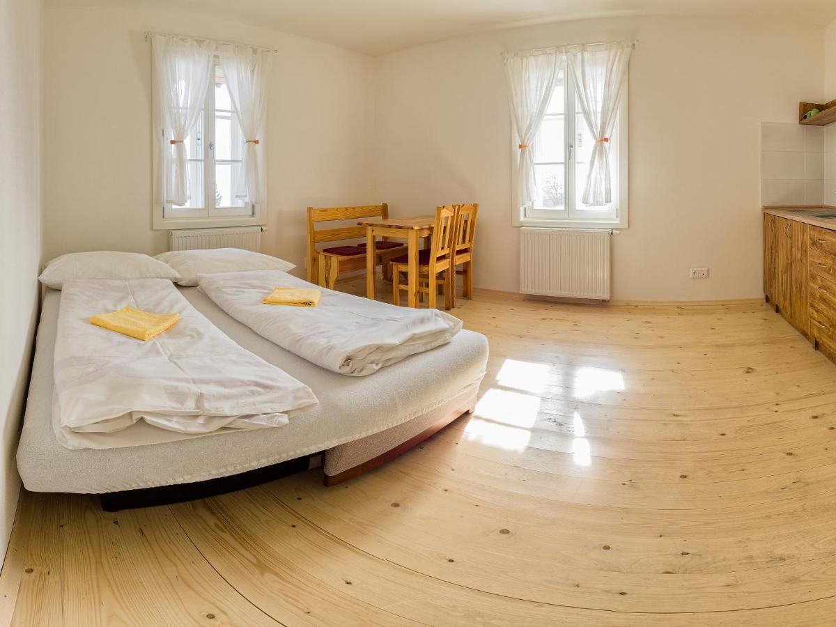 Svajciarsky Dom Guest House วิสโซเค ดาตรี ภายนอก รูปภาพ