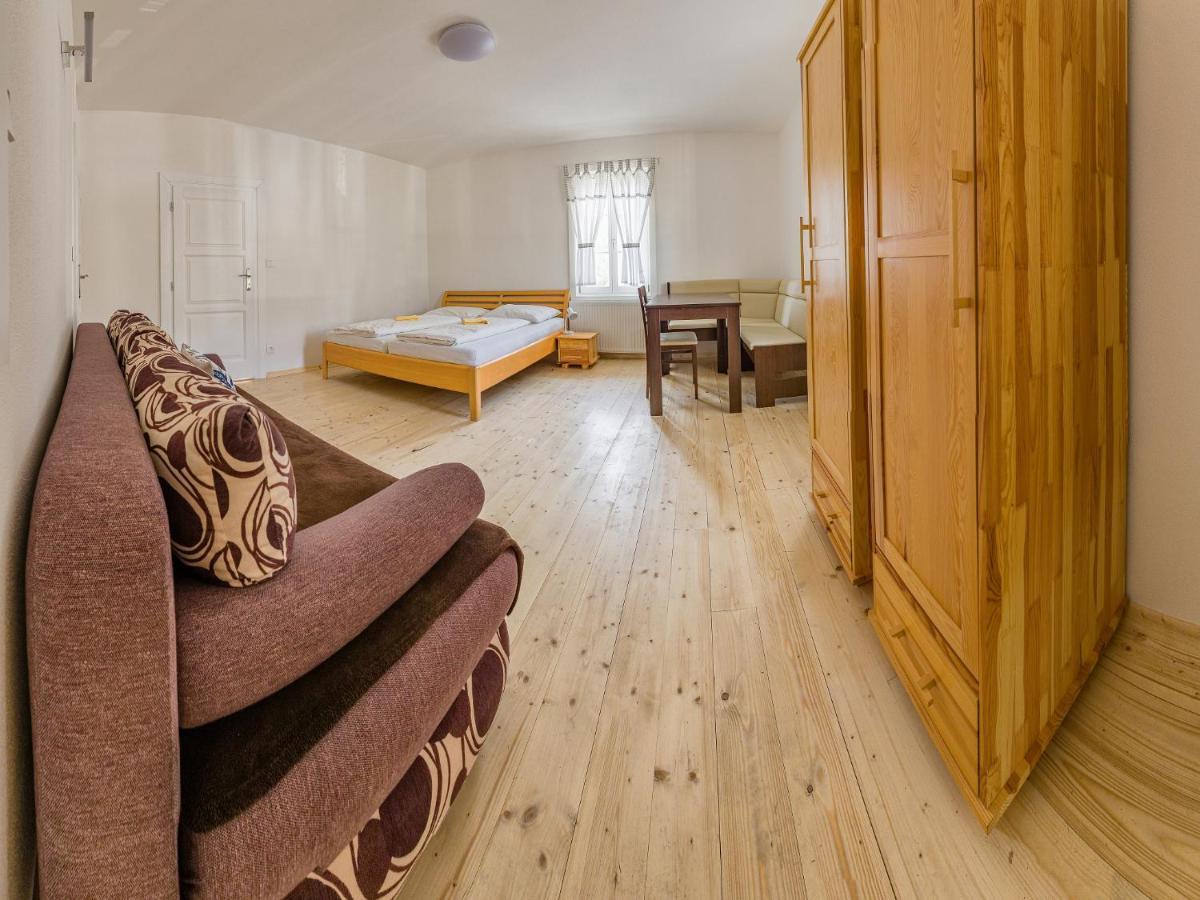 Svajciarsky Dom Guest House วิสโซเค ดาตรี ภายนอก รูปภาพ