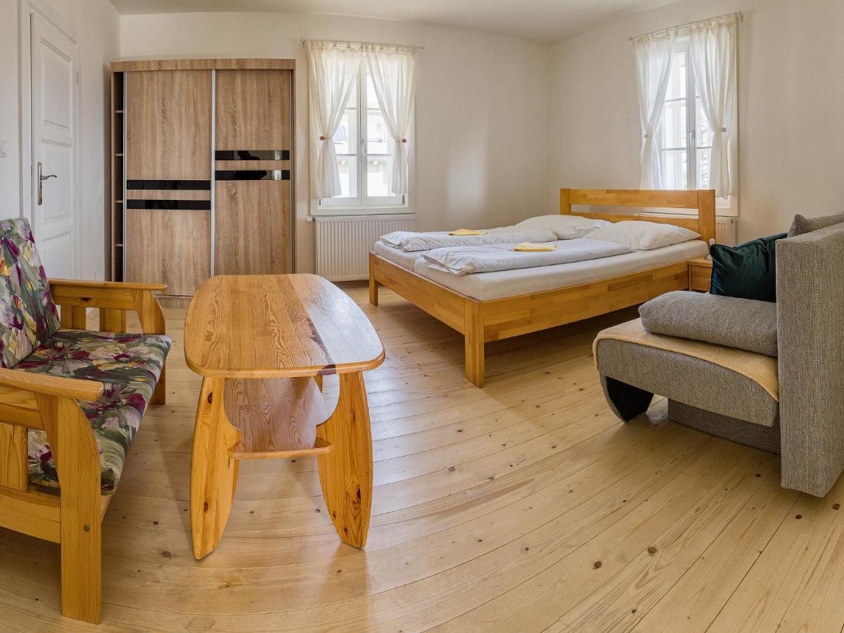 Svajciarsky Dom Guest House วิสโซเค ดาตรี ภายนอก รูปภาพ